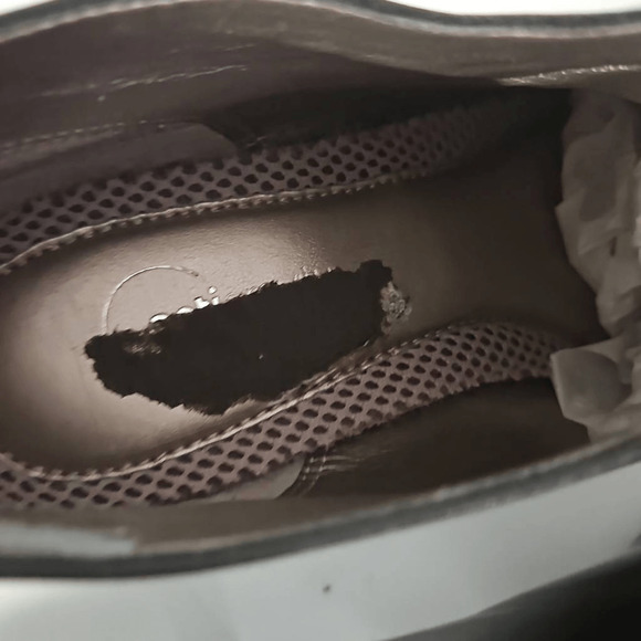 Easy Spirit Women's Size 7 Zip Up Bootie Heels Black Faux Patent Leather - Picture 6 of 9